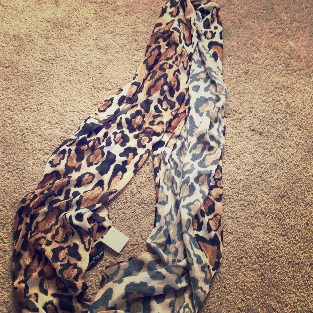 Cheetah print scarf